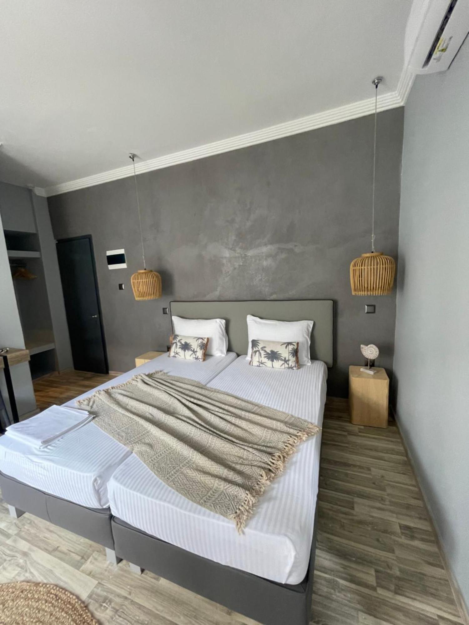 Xenios Hotel Pefkochori Extérieur photo